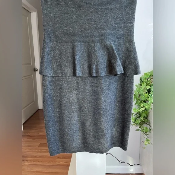 LOFT Gray Short Sleeve Wool Blend Peplum Mini Dress - Picture 5 of 6